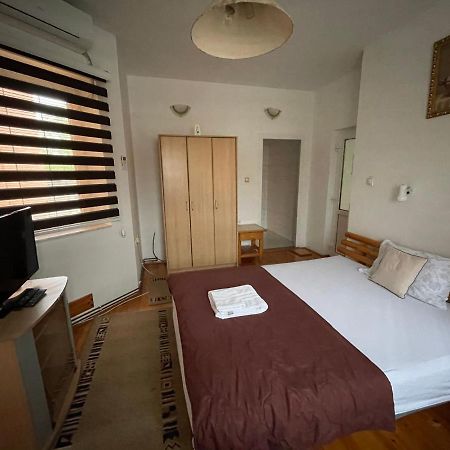 Guest House Luxotel Beçkerek Dış mekan fotoğraf