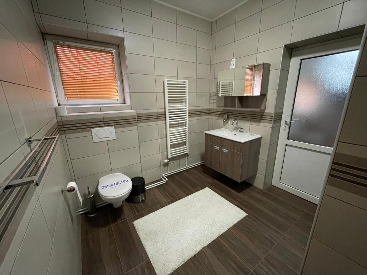 Guest House Luxotel Beçkerek Dış mekan fotoğraf