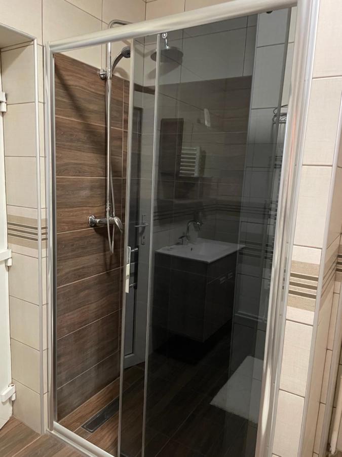Guest House Luxotel Beçkerek Dış mekan fotoğraf