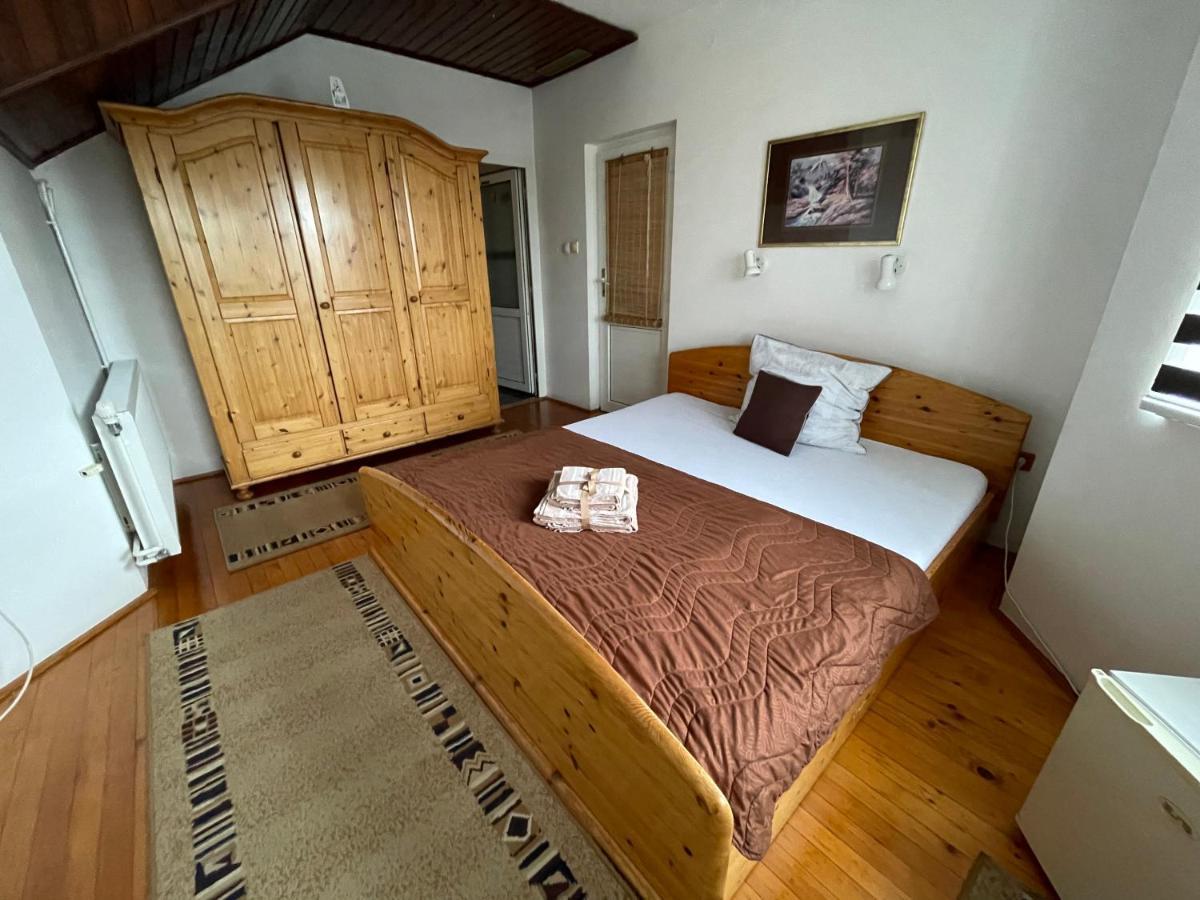 Guest House Luxotel Beçkerek Dış mekan fotoğraf