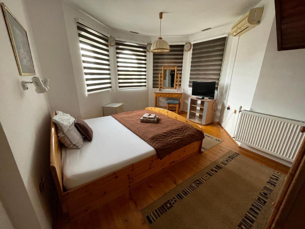 Guest House Luxotel Beçkerek Dış mekan fotoğraf