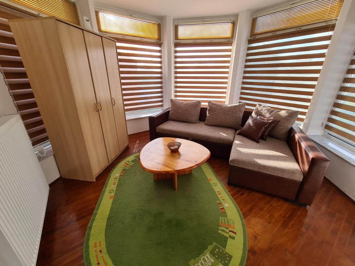 Guest House Luxotel Beçkerek Dış mekan fotoğraf
